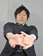 会社のため？